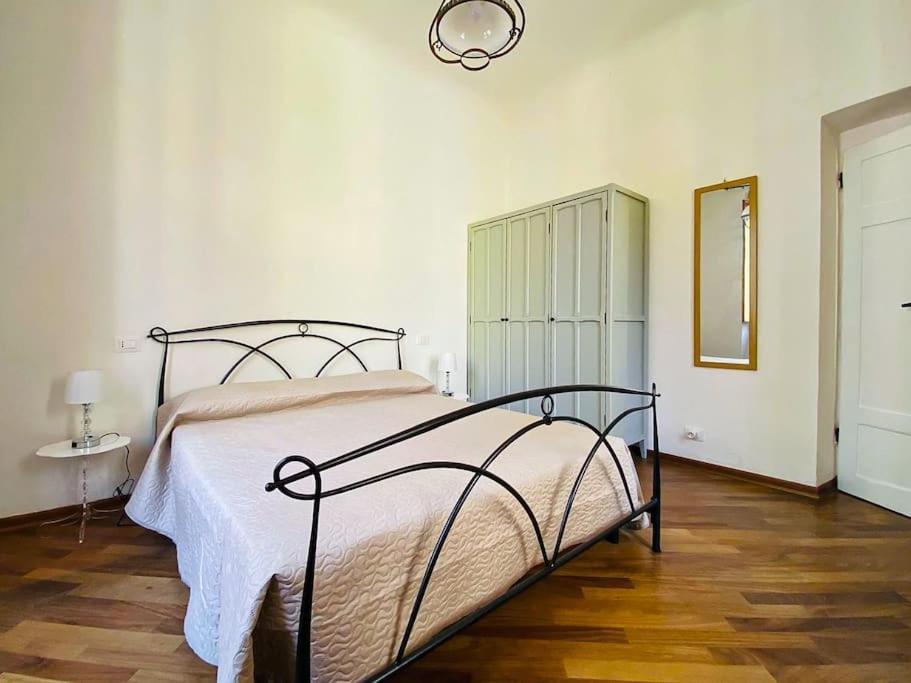 The Philosopher'S House Λα Σπέτσια Εξωτερικό φωτογραφία